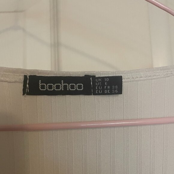 boohoo Cropped Rib Flare Sleeve Top Cream Size US 6 - Picture 3 of 5